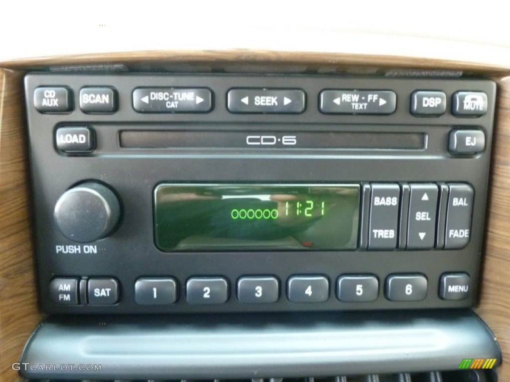 2004 Ford Explorer Eddie Bauer 4x4 Audio System Photo #63606949