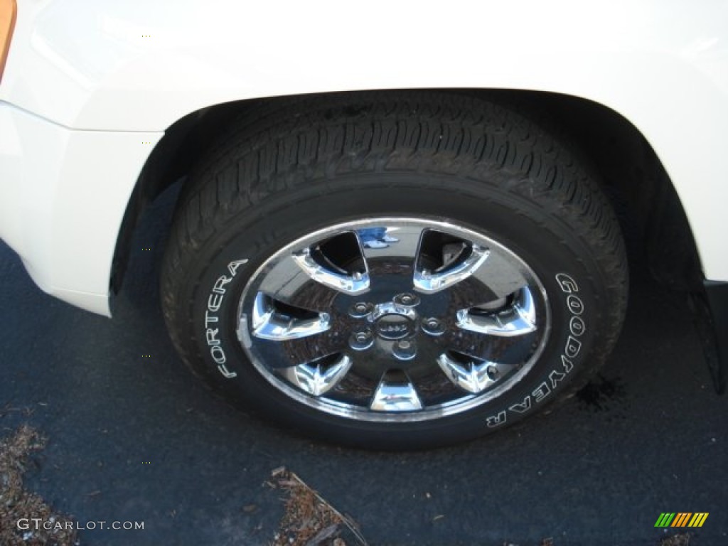 2008 Grand Cherokee Limited 4x4 - Stone White / Dark Khaki/Light Graystone photo #11