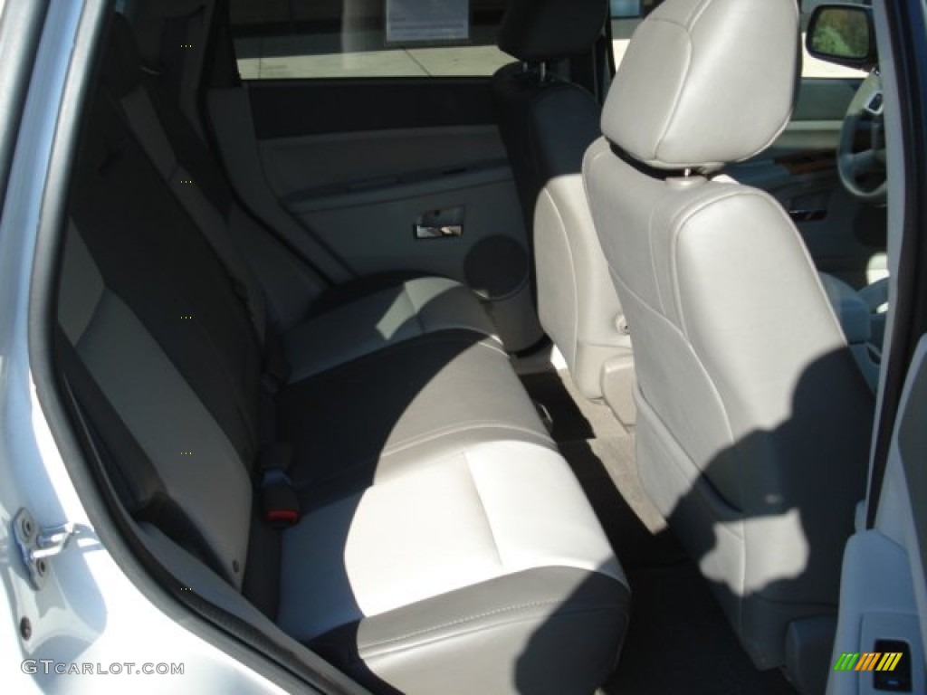 2008 Grand Cherokee Limited 4x4 - Stone White / Dark Khaki/Light Graystone photo #18