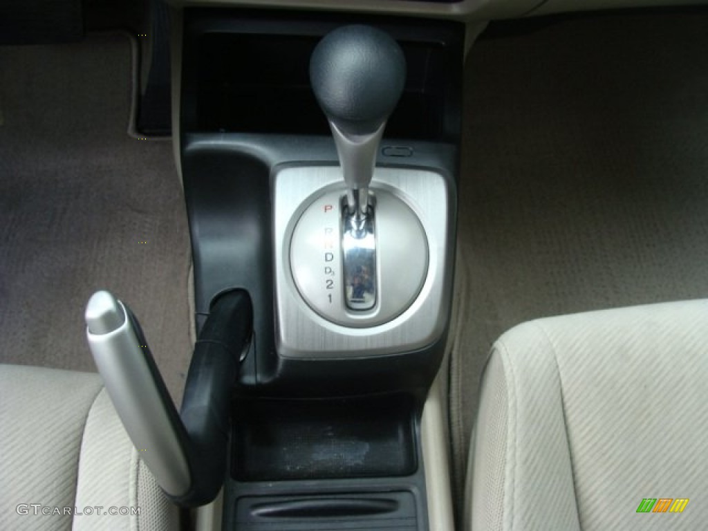 2011 Civic LX Sedan - Taffeta White / Beige photo #13