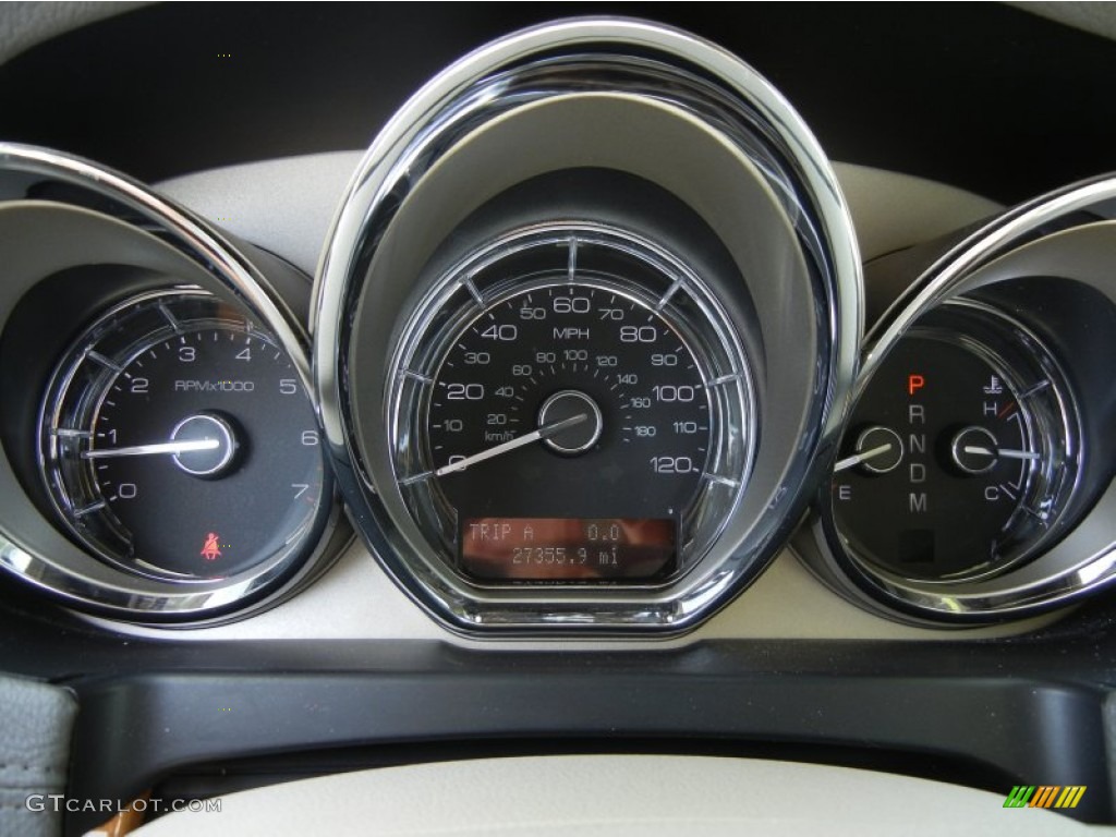 2011 Lincoln MKT FWD Gauges Photo #63611041