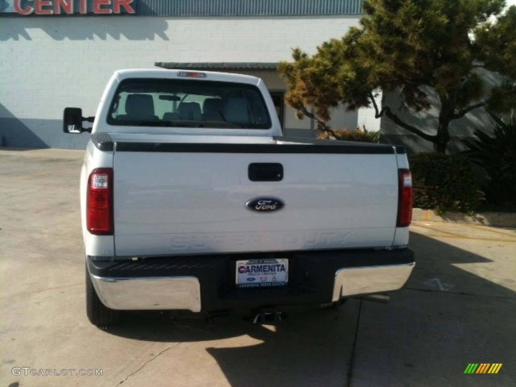 2012 F350 Super Duty XL Crew Cab - Oxford White / Steel photo #4