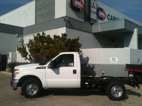 2012 Ford F250 Super Duty XL Regular Cab Chassis Data, Info and Specs