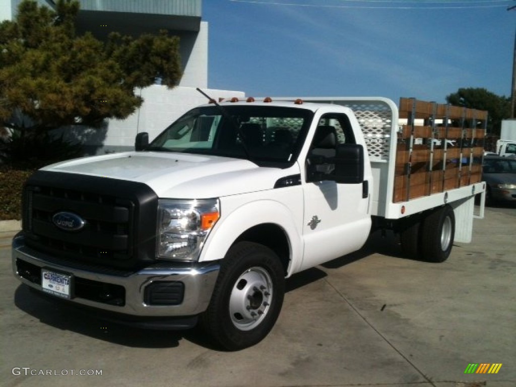 2012 F350 Super Duty XL Regular Cab Stake Truck - Oxford White / Steel photo #1