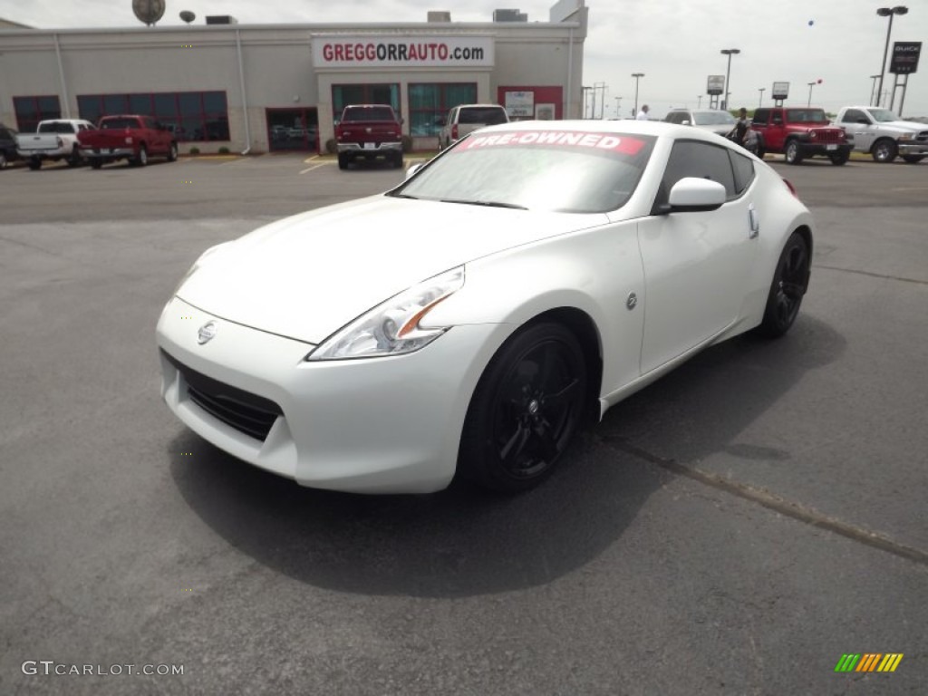 2009 370Z Coupe - Pearl White / Black Leather photo #1