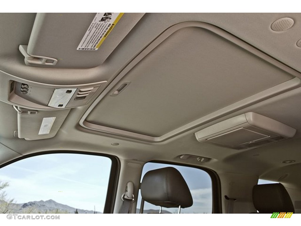 2011 Cadillac Escalade Premium AWD Sunroof Photo #63621172