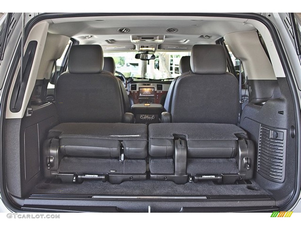 2011 Cadillac Escalade Luxury AWD Trunk Photo #63621670