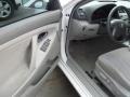 Super White - Camry LE Photo No. 6