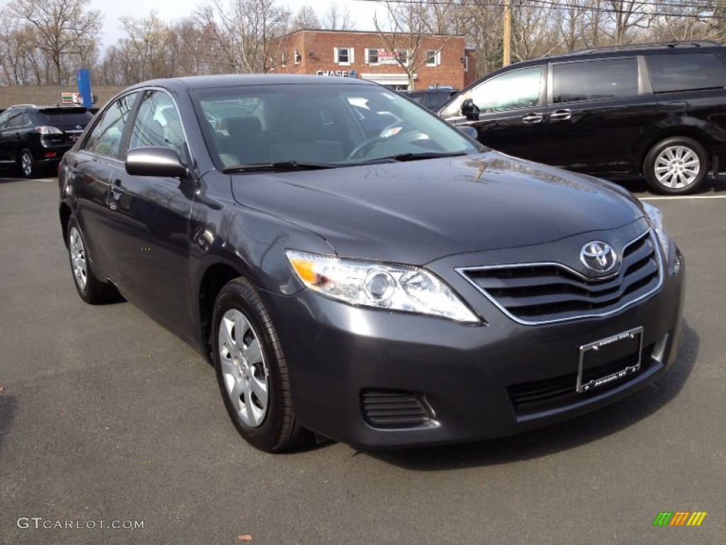 2010 Camry LE - Magnetic Gray Metallic / Ash Gray photo #3