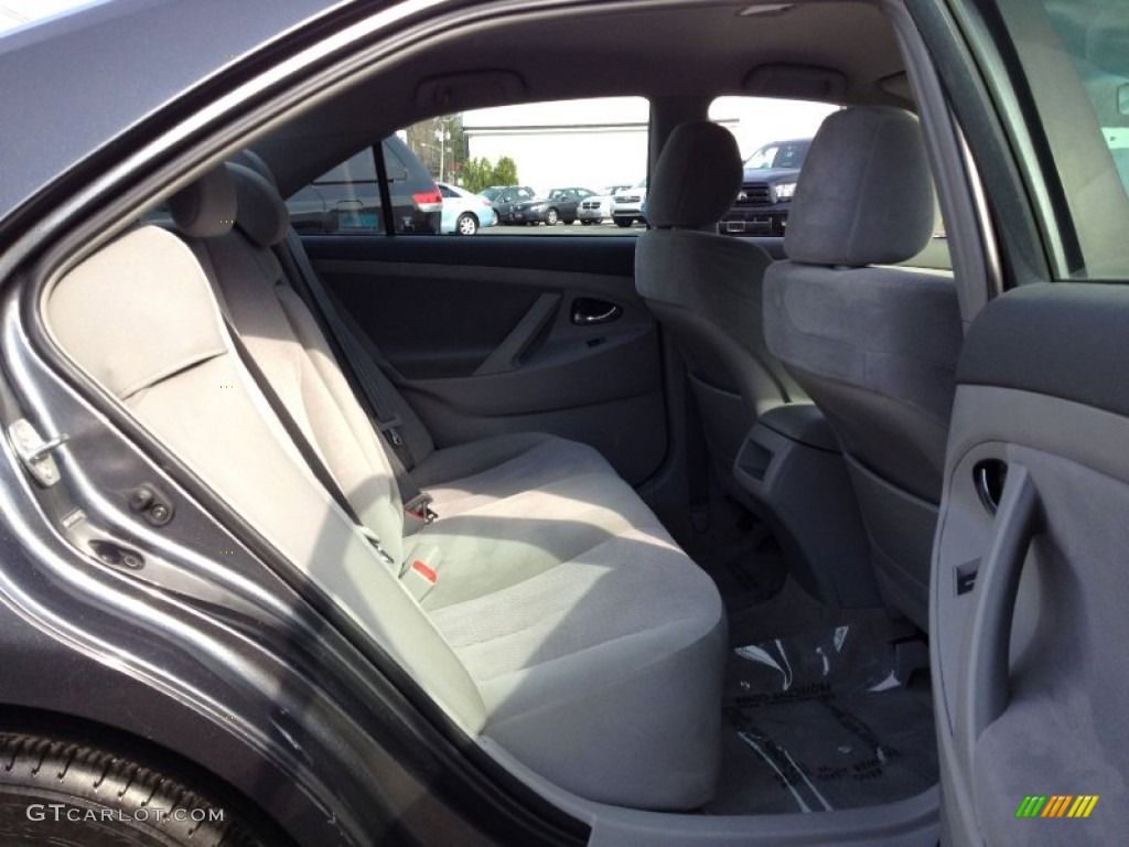 2010 Camry LE - Magnetic Gray Metallic / Ash Gray photo #10