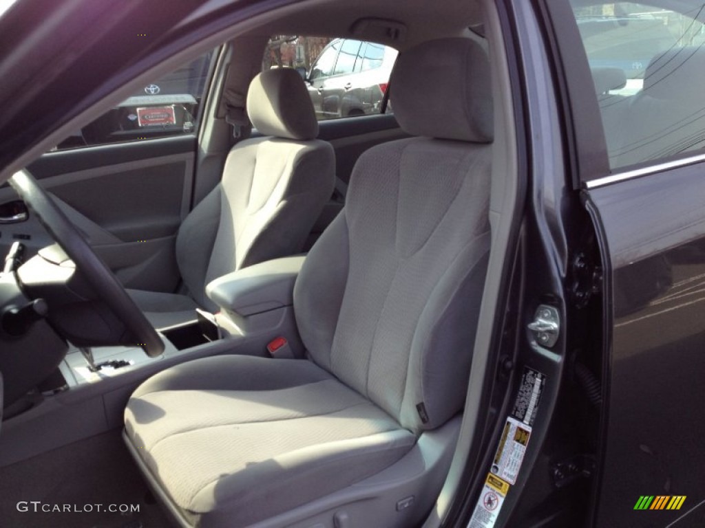 2010 Camry LE - Magnetic Gray Metallic / Ash Gray photo #14