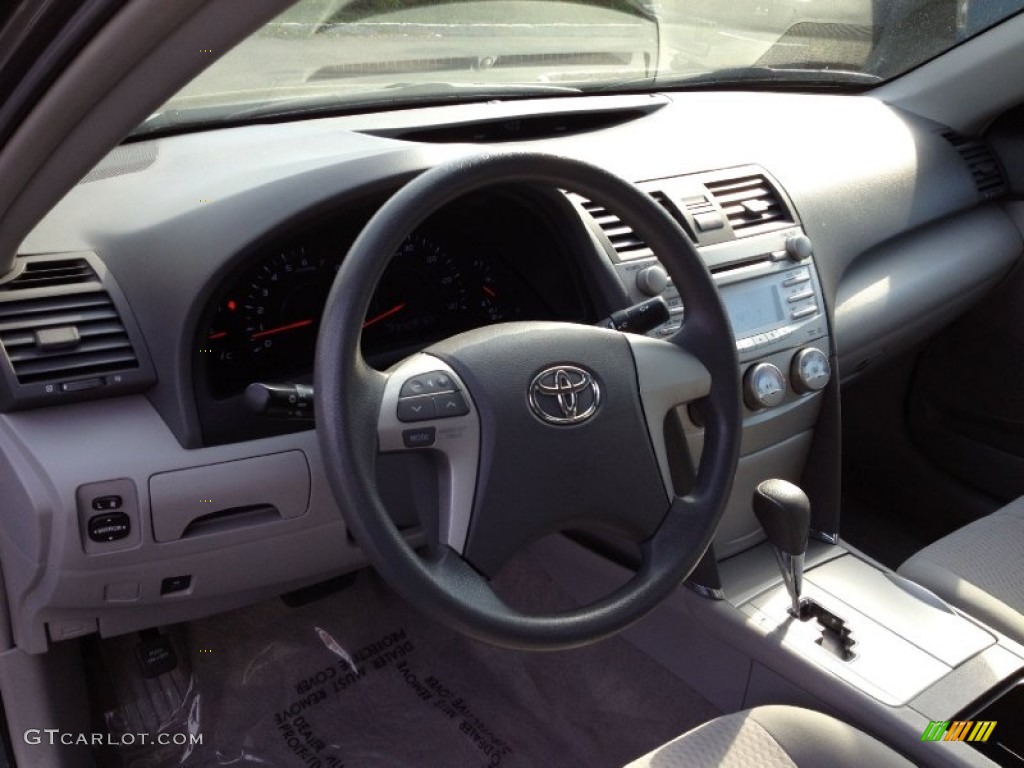 2010 Camry LE - Magnetic Gray Metallic / Ash Gray photo #16