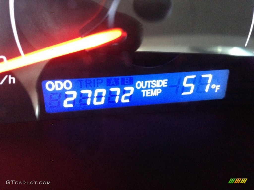 2010 Camry LE - Magnetic Gray Metallic / Ash Gray photo #22