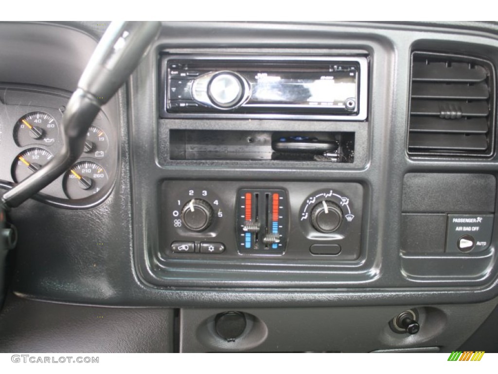 2003 Silverado 1500 LS Regular Cab 4x4 - Summit White / Dark Charcoal photo #11