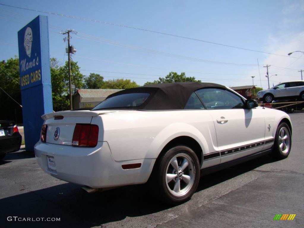 2007 Mustang V6 Premium Convertible - Performance White / Dark Charcoal photo #6