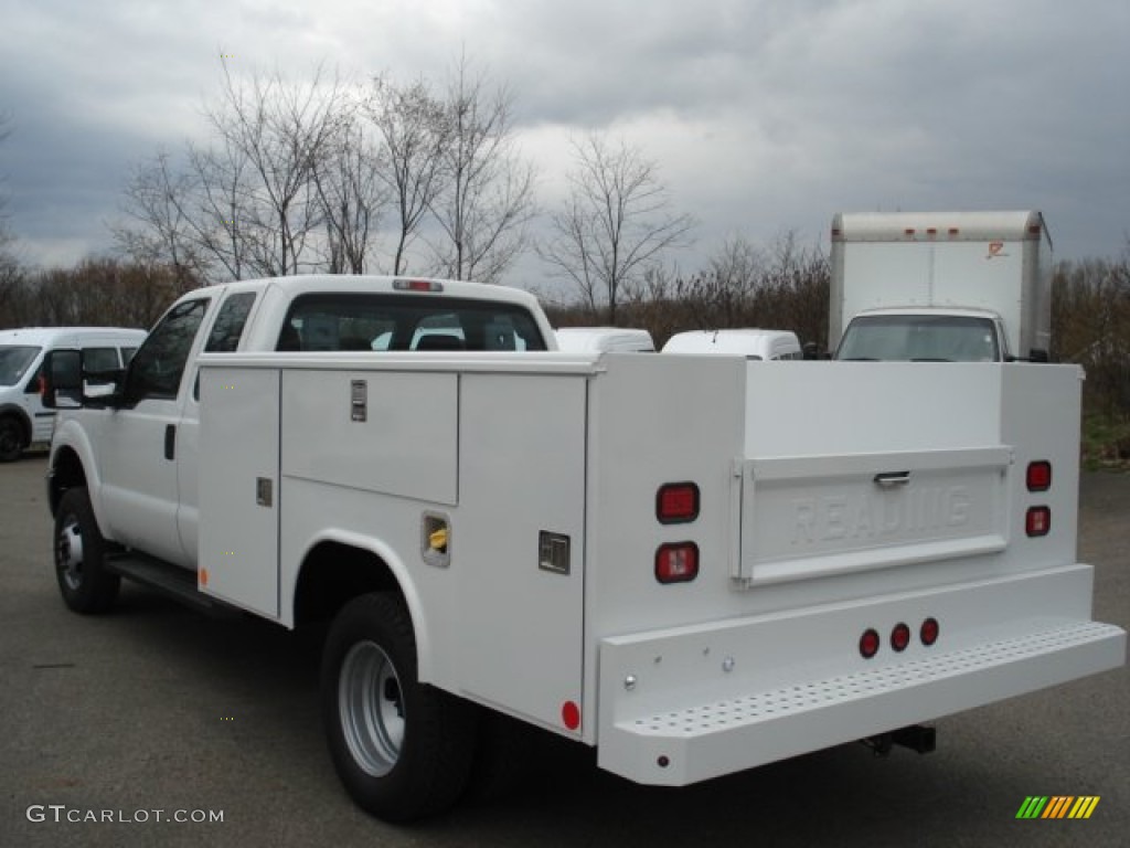 2012 F350 Super Duty XL SuperCab 4x4 Commercial - Oxford White / Steel photo #6