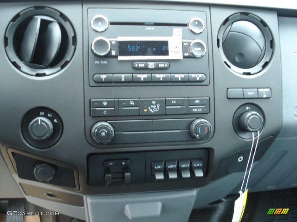2012 Ford F350 Super Duty XL SuperCab 4x4 Commercial Controls Photo #63636205