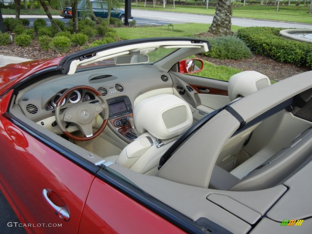 Stone Interior 2009 Mercedes-Benz SL 550 Roadster Photo #63639310