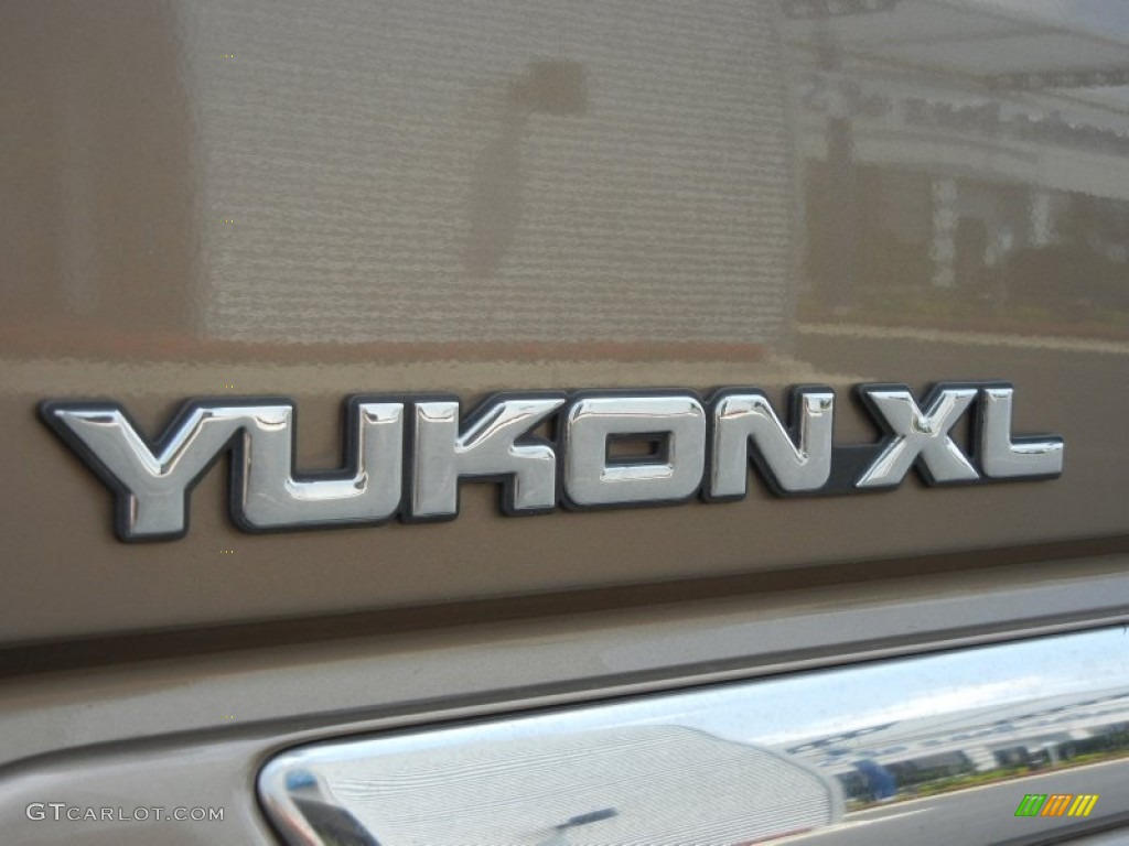 2003 Yukon XL SLT - Sandalwood Metallic / Neutral/Shale photo #9