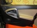 Black - RAV4 4WD Photo No. 24