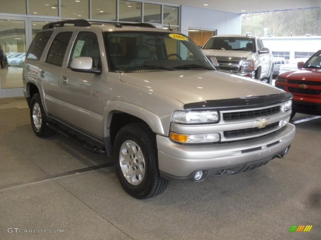 2005 Tahoe Z71 4x4 - Silver Birch Metallic / Gray/Dark Charcoal photo #1