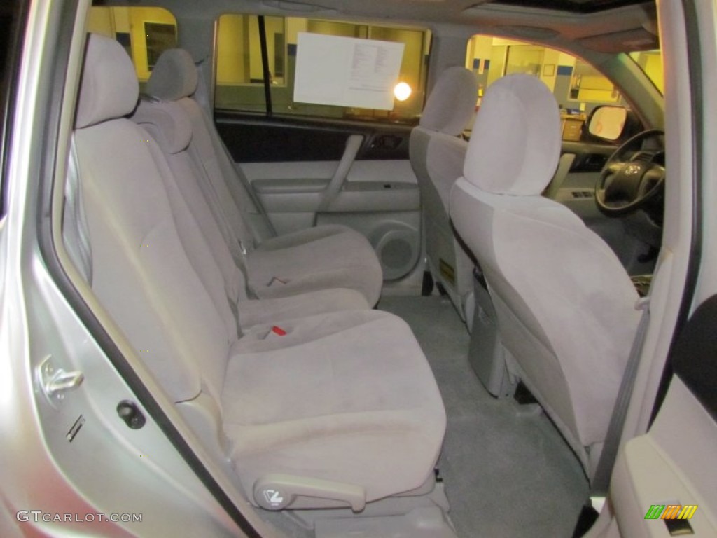 2009 Highlander V6 4WD - Classic Silver Metallic / Ash photo #26