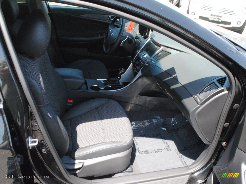 2011 Sonata SE 2.0T - Midnight Black / Black photo #5