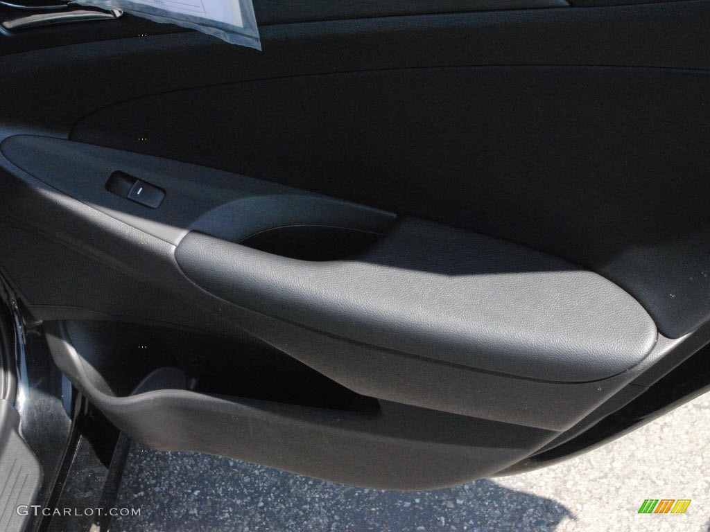 2011 Sonata SE 2.0T - Midnight Black / Black photo #9