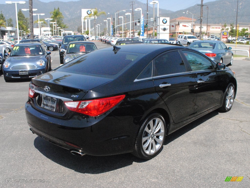 2011 Sonata SE 2.0T - Midnight Black / Black photo #11