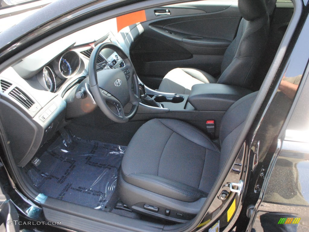 2011 Sonata SE 2.0T - Midnight Black / Black photo #18