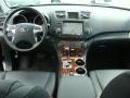 Black - Highlander Limited 4WD Photo No. 9