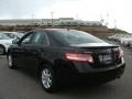 Black - Camry LE Photo No. 4