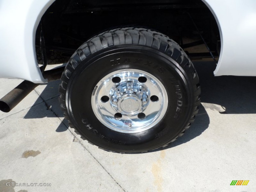 2004 F250 Super Duty FX4 Crew Cab 4x4 - Oxford White / Medium Flint photo #14