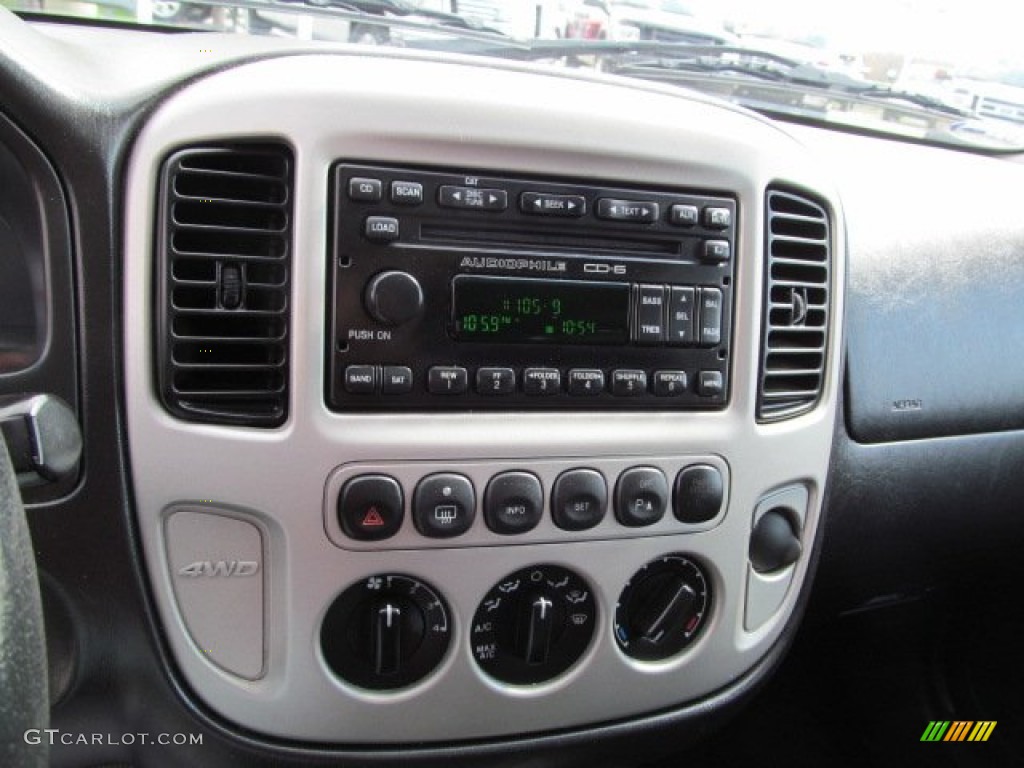 2007 Ford Escape Limited 4WD Controls Photo #63658774