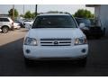 Super White - Highlander V6 4WD Photo No. 8