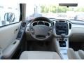 2006 Super White Toyota Highlander V6 4WD  photo #11