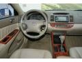 Super White - Camry XLE V6 Photo No. 19