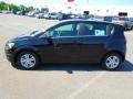 Black - Sonic LT Hatch Photo No. 4
