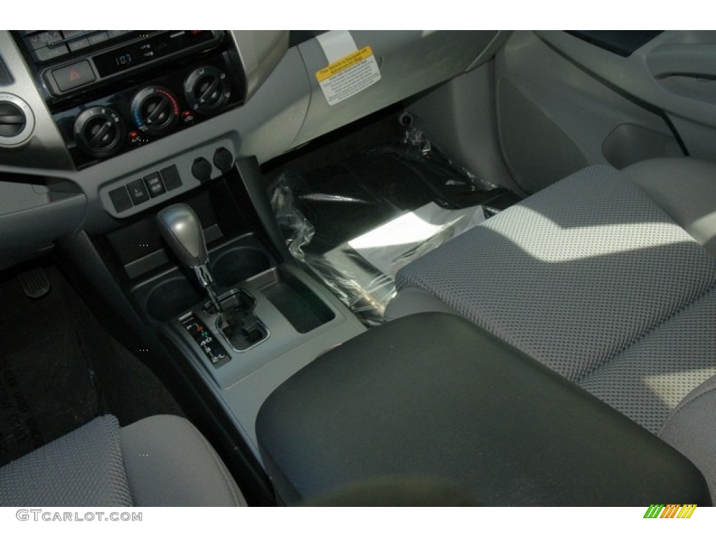 2012 Tacoma V6 TRD Sport Double Cab 4x4 - Super White / Graphite photo #12