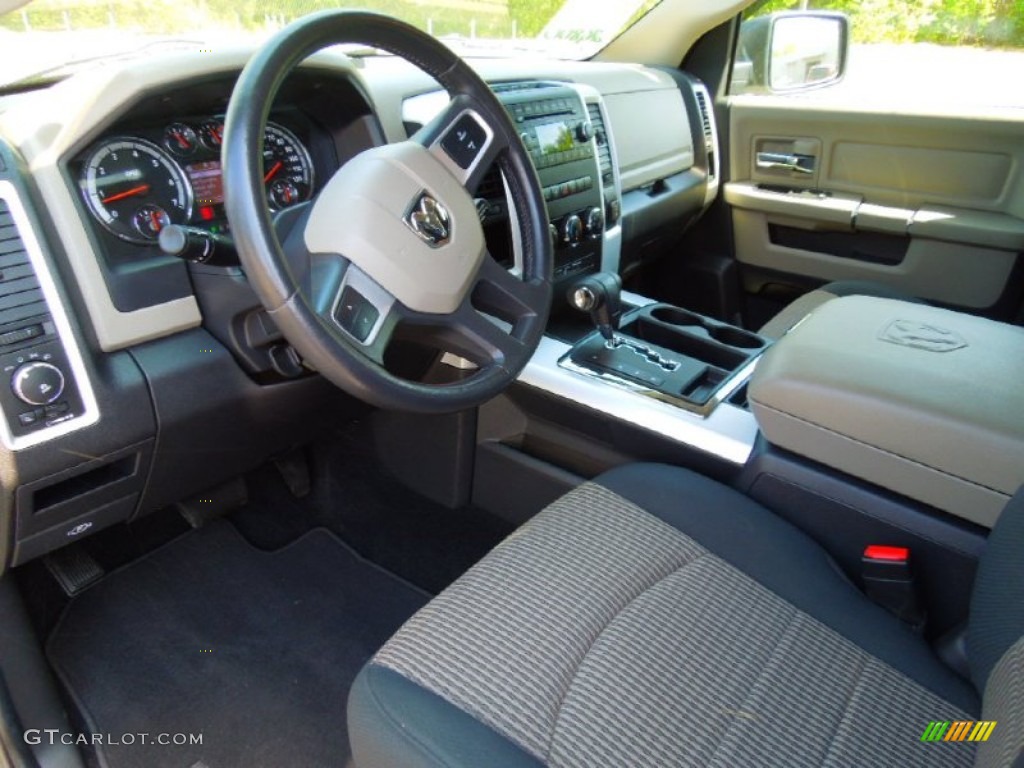 2010 Ram 1500 Big Horn Crew Cab - Mineral Gray Metallic / Dark Slate/Medium Graystone photo #26