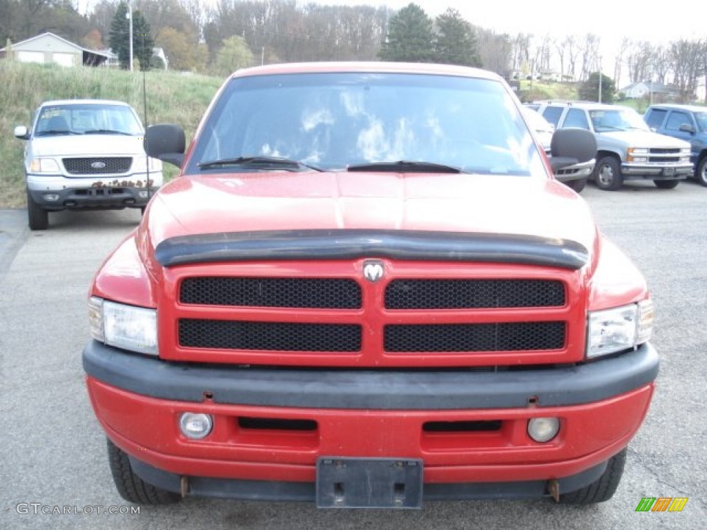 1998 Ram 1500 Sport Extended Cab 4x4 - Flame Red / Black photo #2