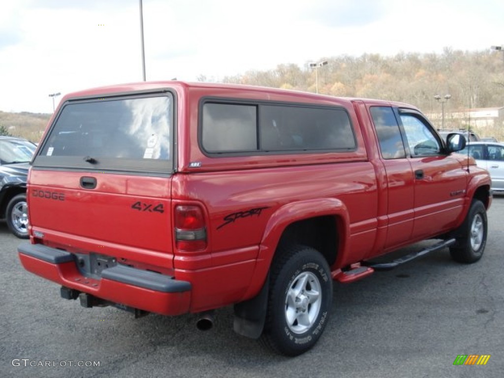 1998 Ram 1500 Sport Extended Cab 4x4 - Flame Red / Black photo #4