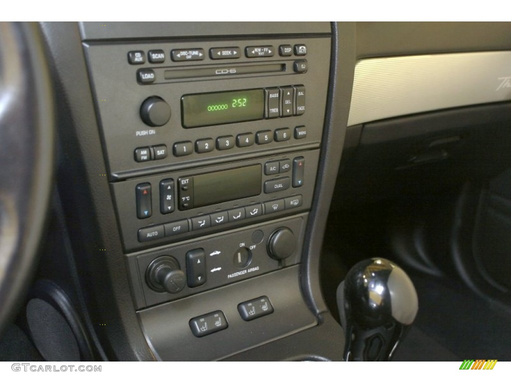 2004 Ford Thunderbird Premium Roadster Controls Photo #63666346