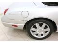 2004 Ford Thunderbird Premium Roadster Wheel and Tire Photo