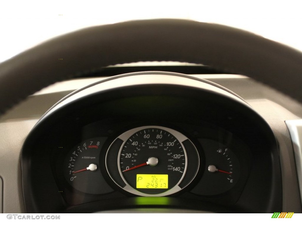 2009 Hyundai Tucson SE V6 Gauges Photos