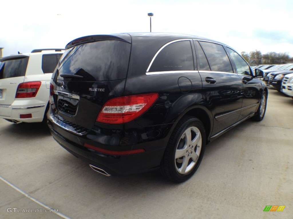 Black 2011 Mercedes-Benz R 350 BlueTEC 4Matic Exterior Photo #63668696