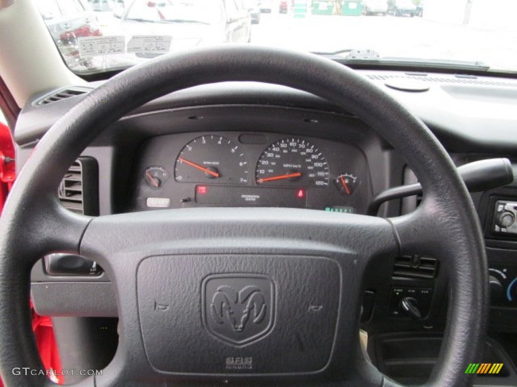 2003 Dakota SXT Regular Cab 4x4 - Flame Red / Dark Slate Gray photo #18