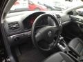 Black Uni - Jetta SE Sedan Photo No. 19