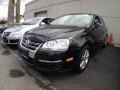 Black Uni - Jetta SE Sedan Photo No. 4