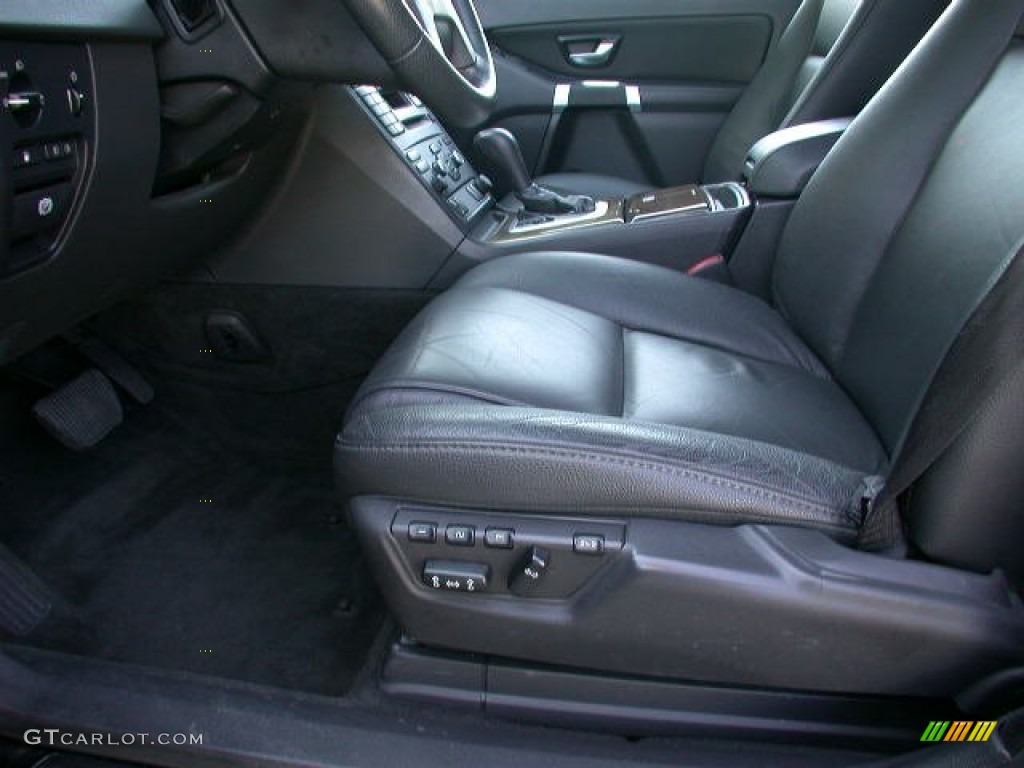 2009 Volvo XC90 3.2 AWD Front Seat Photos